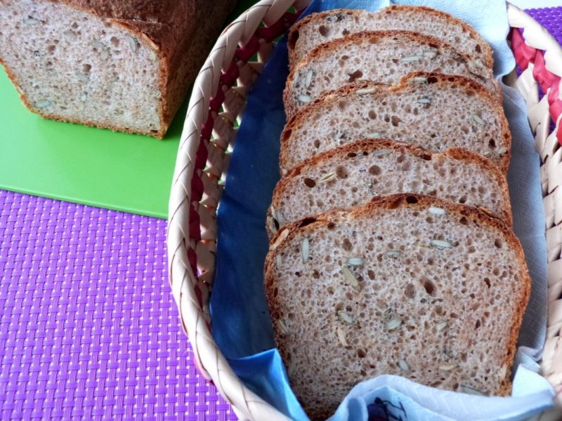 Chleb z pestkami dyni