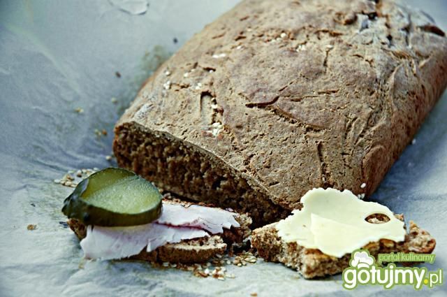 Chleb z sokiem pomidorowym Chleb z sokiem pomidorowym