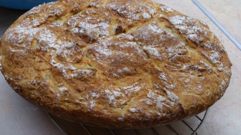 Chleb ziemniaczany z amarantusem