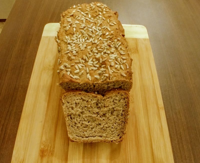 Chleb żytnio-pszenny ze słonecznikiem Chleb żytnio-pszenny ze słonecznikiem