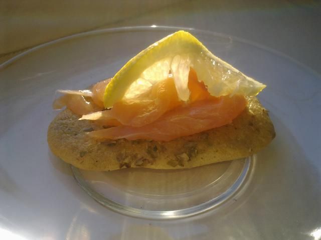 chlebek z łososiem wg Dukana chlebek z łososiem wg Dukana