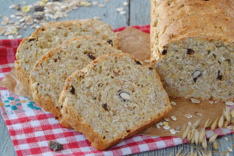 Chlebek z Müsli śniadaniowym Chlebek z Müsli śniadaniowym
