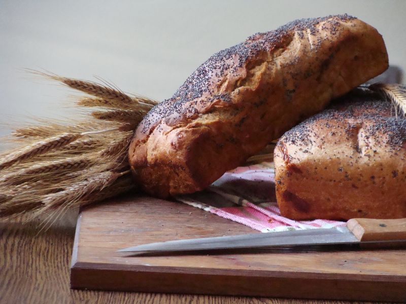 Chlebek ziołowy z serem 