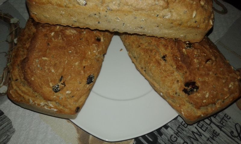 Chlebek żurawinowo - słonecznikowy Chlebek żurawinowo - słonecznikowy