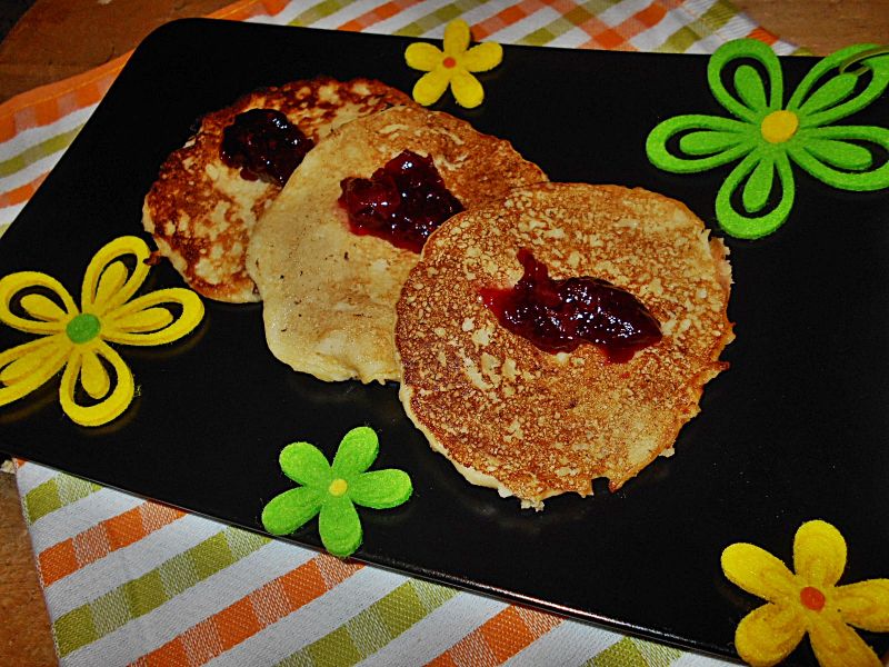 Chlebowe placki z jabłkami