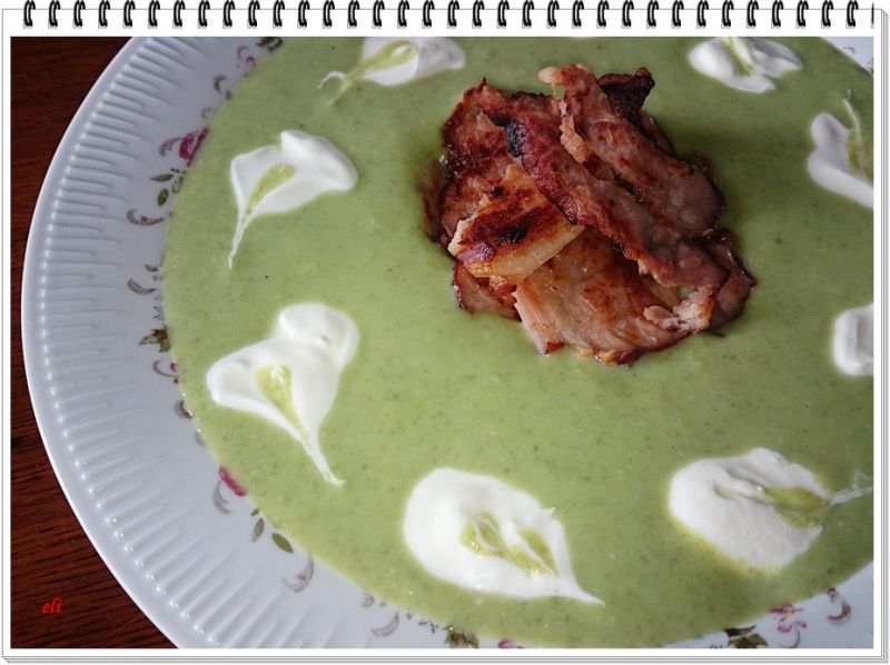 Chłodnik Eli z bobu z boczkiem