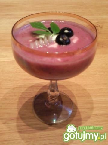 Chłodnik z borówek Chłodnik z borówek