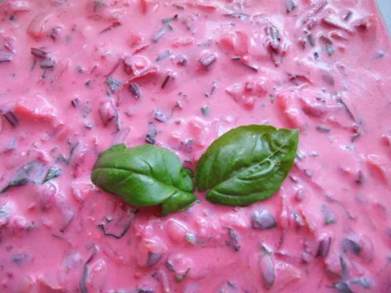 Chłodnik z botwinką