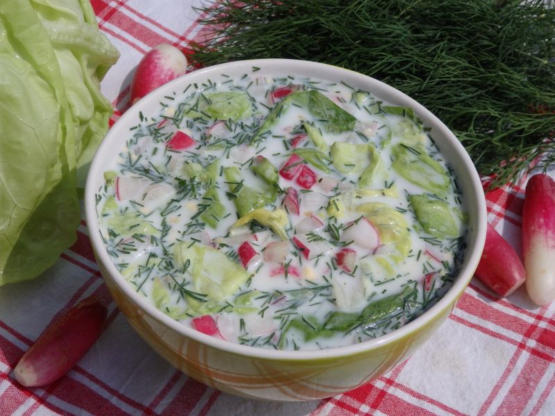 Chłodnik z sałaty i rzodkiewki