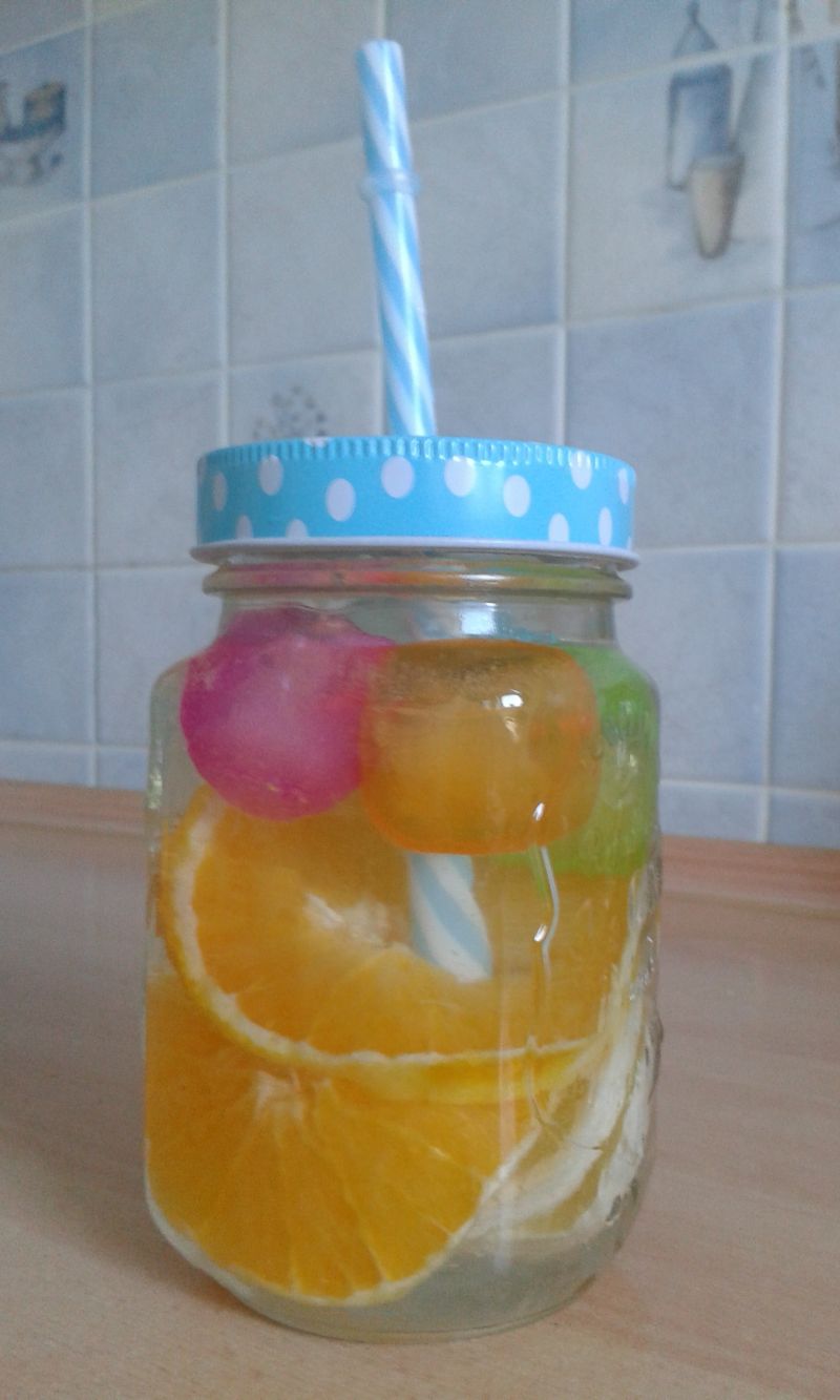 Chłodzący drink na lato