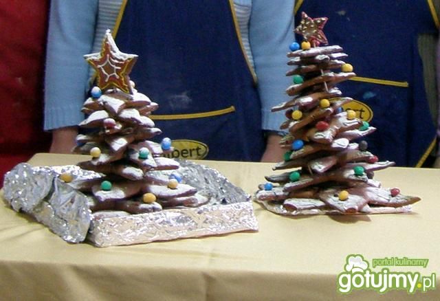 Choinka z piernika- przestrzenna ...