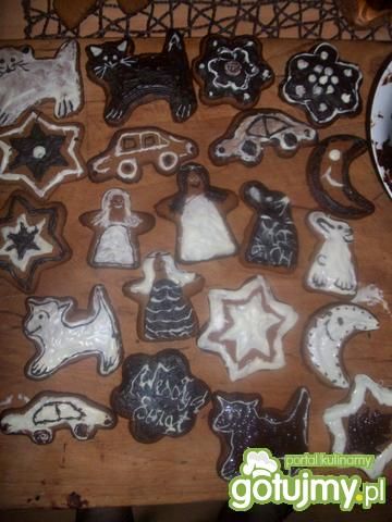 Choinkowe pierniczki w czekoladzie Choinkowe pierniczki w czekoladzie