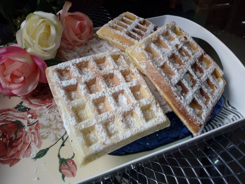 Chrupiące gofry budyniowe