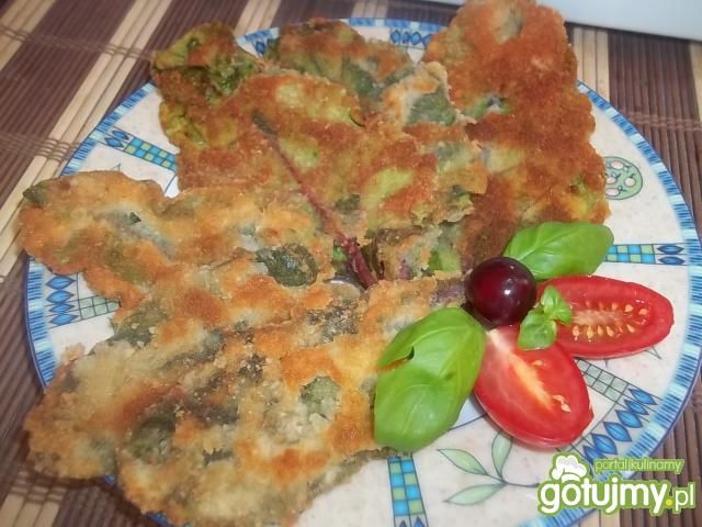 Chrupiące liście botwiny