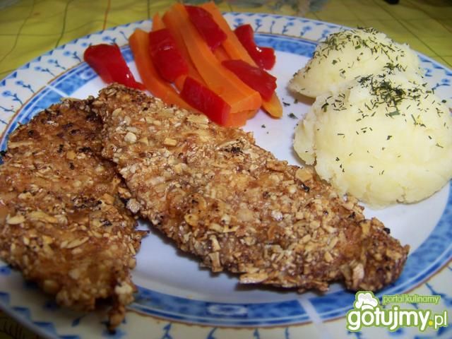 Chrupiące piersi z kurczaka w migdałach