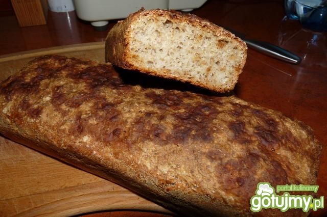 Chrupiący chlebek cebulowy  Chrupiący chlebek cebulowy