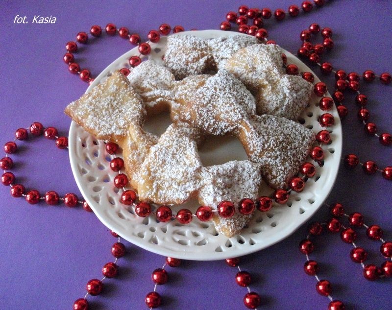 Chrustowe kokardki Chrustowe kokardki