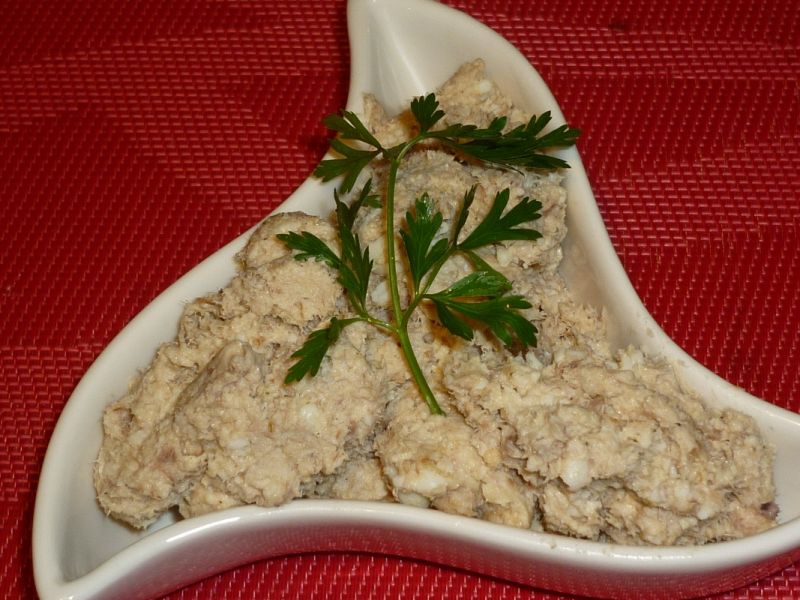 Chrzanowa pasta z makrelą Chrzanowa pasta z makrelą