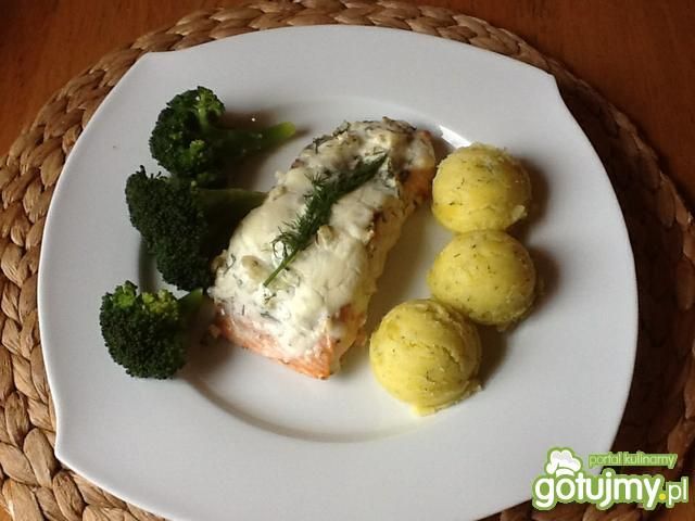 Chrzanowy łosoś z koperkiem Chrzanowy łosoś z koperkiem