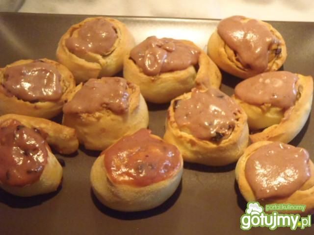 Ciacha drożdżowe z bakaliami