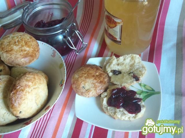 Ciacho-bułeczki czyli scones Ciacho-bułeczki czyli scones