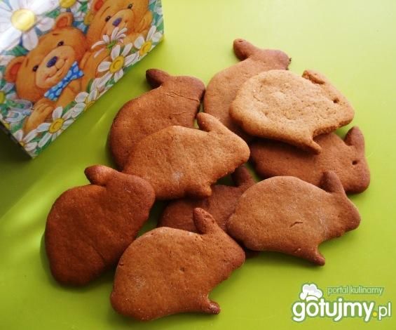 Ciasteczka cynamonowe z syropem klonowym