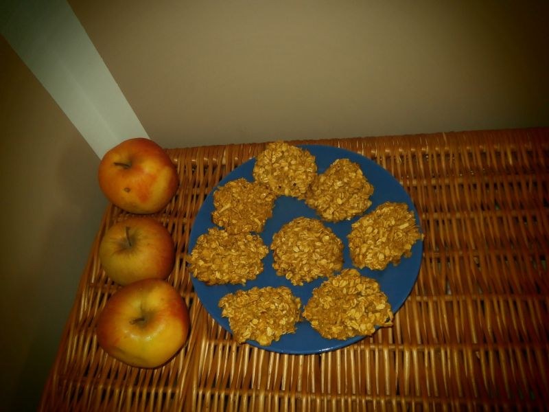 Ciasteczka jabłkowo - owsiane Ciasteczka jabłkowo - owsiane