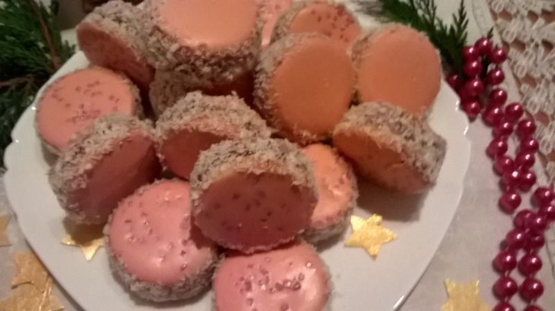 Ciasteczka kruche-różowe  Ciasteczka kruche-różowe