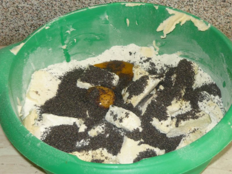 Ciasteczka makowe z kremem cytrynowym 