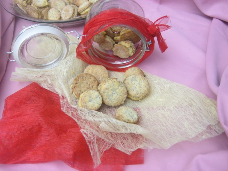 Ciasteczka makowo-kokosowe