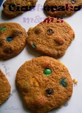 Ciasteczka m&m'sowe na imprezę:) Ciasteczka m&m'sowe na imprezę:)
