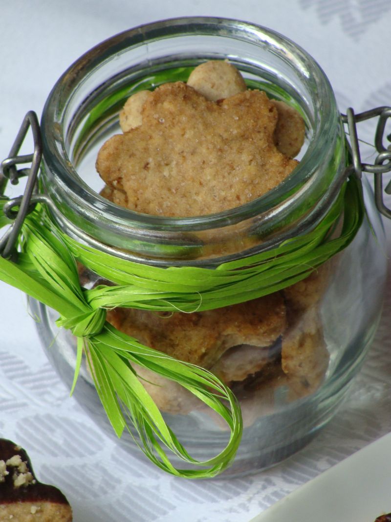 Ciasteczka orzechowe Ciasteczka orzechowe