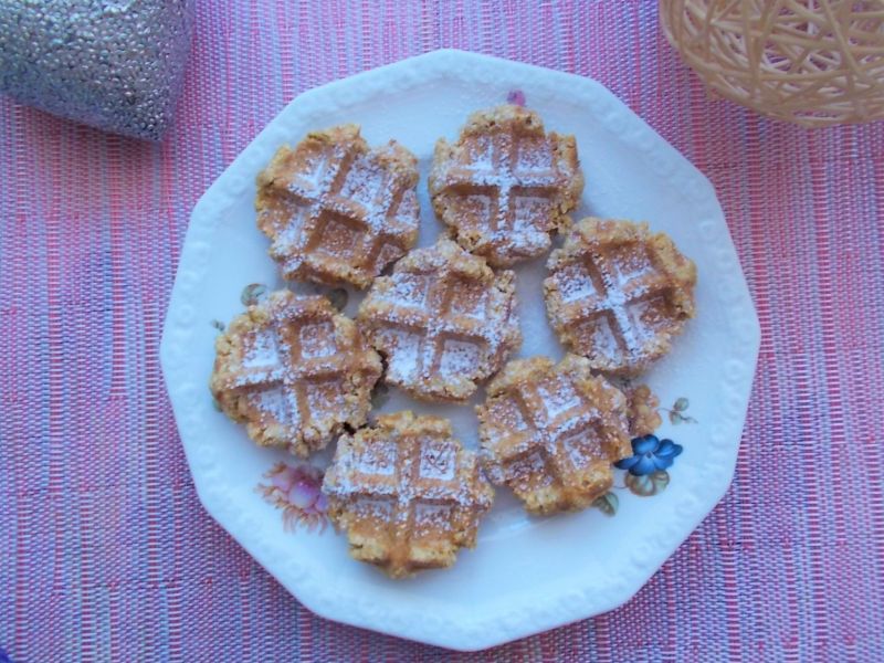 Ciasteczka owsiane z gofrownicy Ciasteczka owsiane z gofrownicy