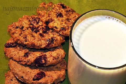 Ciasteczka owsiane z żurawiną