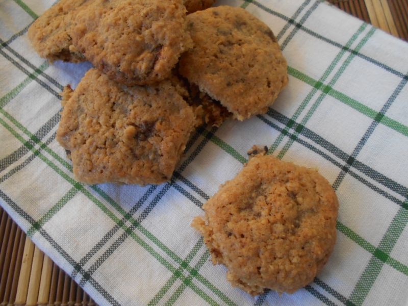 Ciasteczka owsiano-kokosowe z czekoladą