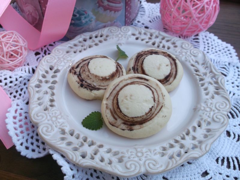 Ciasteczka ,,pieczarki'' Ciasteczka ,,pieczarki''