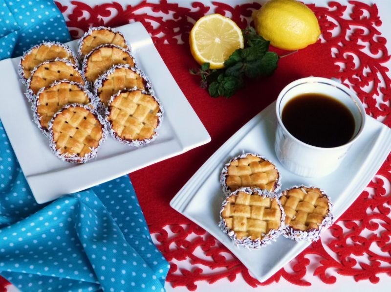 Ciasteczka plecione z cytrynową nutką