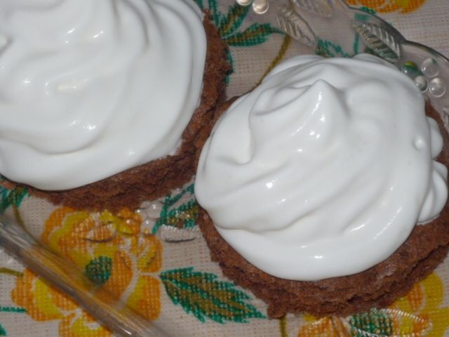 Ciasteczka z bitą śmietaną Ciasteczka z bitą śmietaną