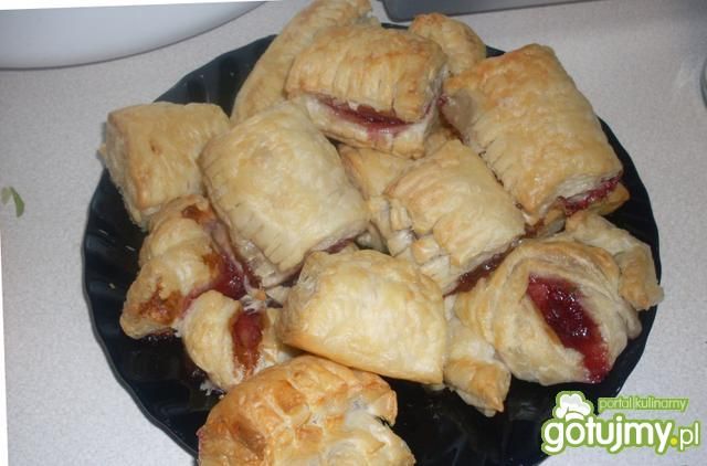 Ciasteczka z ciasta francuskiego (3) Ciasteczka z ciasta francuskiego (3)