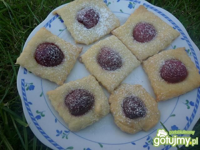 Ciasteczka z czereśniami Ciasteczka z czereśniami
