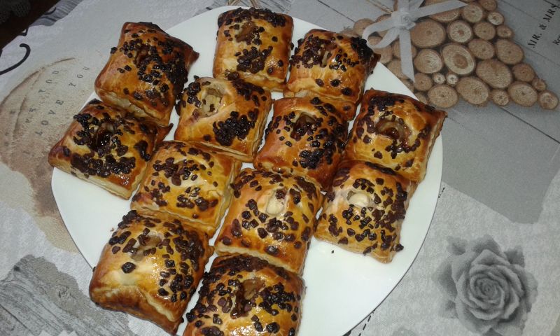 Ciasteczka z jabłuszkiem pod czekoladą