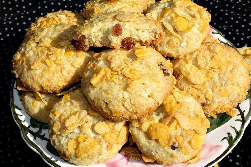 Ciasteczka z kokosem i płatkami kukurydzianymi Ciasteczka z kokosem i płatkami kukurydzianymi