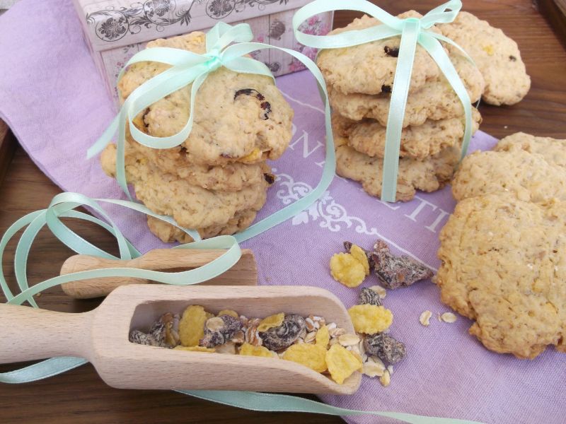 Ciasteczka z musli i cukrem trzcinowym Ciasteczka z musli i cukrem trzcinowym