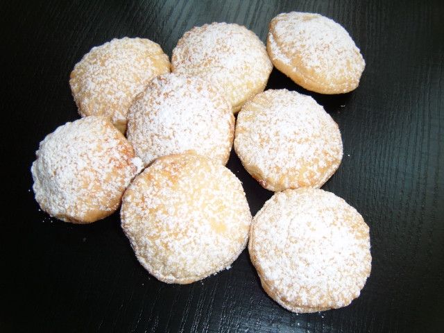 Ciasteczka z nadzieniem serowym Ciasteczka z nadzieniem serowym