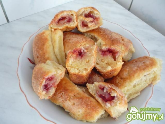 Ciasteczka zawijane z dżemem malinowym