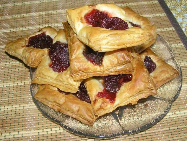 Ciastka francuskie z marmolada Ciastka francuskie z marmolada