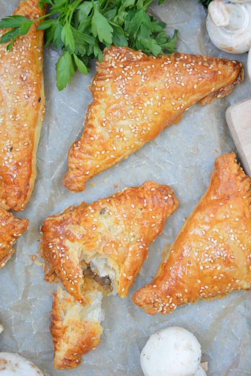 Ciastka francuskie z pieczarkami i feta