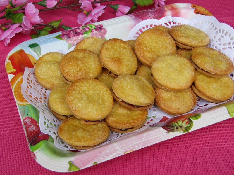 Ciastka maślane z marmoladą Ciastka maślane z marmoladą