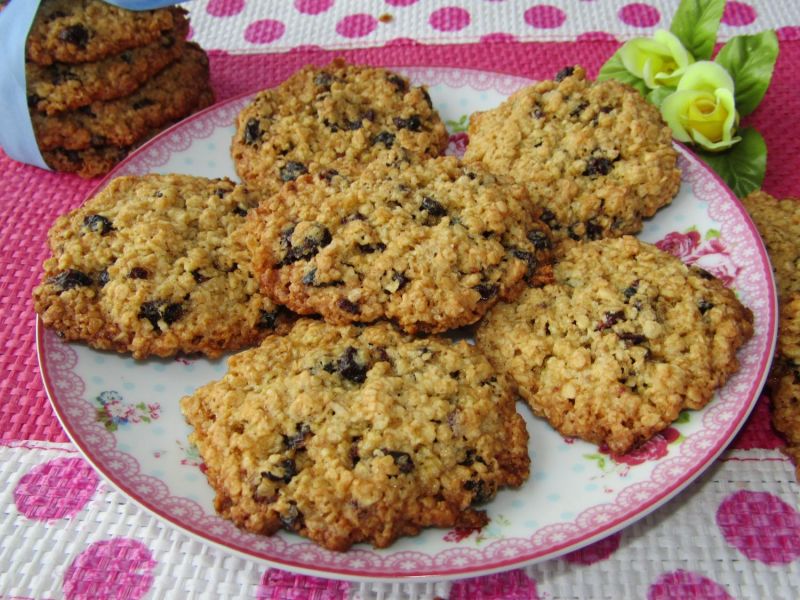 Ciastka owsiane z suszoną żurawiną