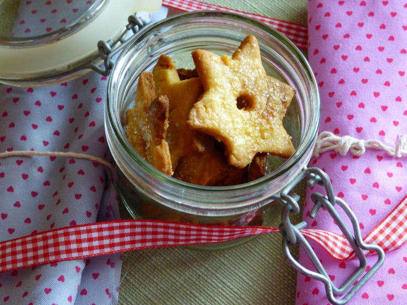 Ciastka "Smalcówki" z cukrem Ciastka "Smalcówki" z cukrem